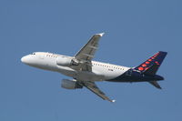 OO-SSU @ EBBR - Flight SN3621 is climbing from RWY 25R