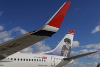 LN-NIC @ LOWW - Norwegian Boeing 737-800