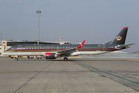 JY-EMG @ LOWW - Royal Jordanian Embraer 195 - by Dietmar Schreiber - VAP