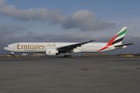 A6-ECT @ LOWW - Emirates Boeing 777-300 - by Dietmar Schreiber - VAP