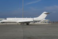 OY-VIZ @ LOWW - Globalexpress 5000
