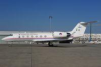 V-11 @ LOWW - Gulfstream 4