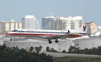 N647AE @ KFLL - EMB-145LR