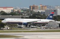 N568UW @ KFLL - Airbus A321 - by Mark Pasqualino