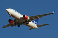 LN-RNU @ EGLL - Boeing 737-783 [34548] (SAS Scandinavian Airlines) Home~G 21/01/2011. On approach 27R.