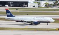 N126UW @ KFLL - Airbus A320 - by Mark Pasqualino