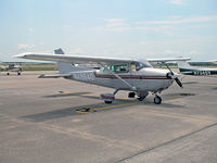 N4864D @ FWS - N4864D Cessna 172N FWS 17.6.05 - by Brian Johnstone