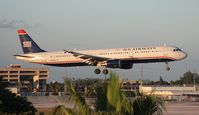 N174US @ MIA - USAirways A321 - by Florida Metal