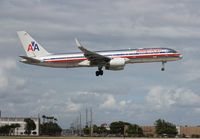 N195AN @ MIA - American 757-200 - by Florida Metal