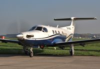 5N-BNG @ EGHH - Engine running - by John Coates
