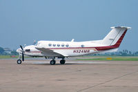 N524MR @ GLS - N524MR Beech 200 GLS 28.8.05 - by Brian Johnstone