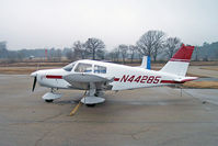 N44285 @ KJXI - N44285 PA-28-140 Gilmer, TX 28.1.05 - by Brian Johnstone