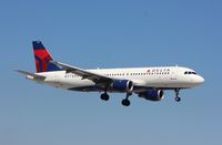 N322US @ KMIA - Airbus A320 - by Mark Pasqualino