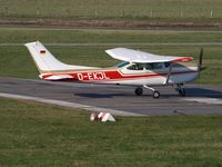 D-EKJL @ EDWG - lining up - by Volker Leissing