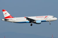OE-LBK @ VIE - Austrian Airlines - by Chris Jilli
