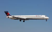 N924DN @ KMIA - MD-90-30 - by Mark Pasqualino