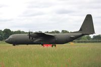 ZH878 @ EGHH - Arriving for a Para chuck. - by John Coates