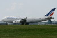 F-GIUC @ LFPG - Boeing 747-428F (ER), Landing Rwy 26L, Roissy Charles De Gaulle Airport (LFPG-CDG) - by Yves-Q