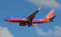 N287WN @ TPA - Southwest 737-700 - by Florida Metal