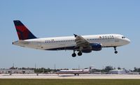 N312US @ MIA - Delta A320