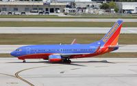 N793SA @ KFLL - Boeing 737-700 - by Mark Pasqualino