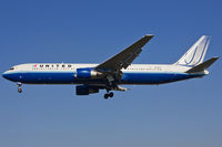 N655UA @ EGLL - London Heathrow - United Airlines