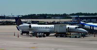 N14148 @ KIAH - Gate B25 Houston - by Ronald Barker