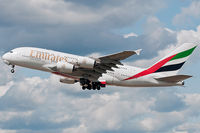 A6-EDK @ EGLL - London Heathrow - Emirates