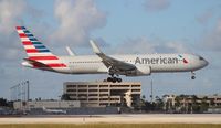 N380AN @ MIA - American 767-300