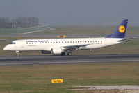 D-AEMB @ LOWW - Lufthansa City Line Emb190 - by Thomas Ranner