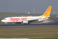 TC-AMP @ LOWW - Pegasus B737 - by Thomas Ranner
