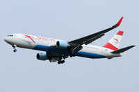 OE-LAT @ VIE - Austrian Airlines
