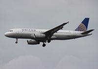 N430UA @ MCO - United A320