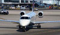 N280SK @ KORD - Taxi Chicago - by Ronald Barker