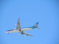 F-OSEA @ NZAA - Overhead flat bush on way into AKL - by magnaman