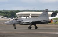 39273 @ EGLF - Rolling - at FIA 2012 - by John Coates