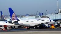 N862RW @ KORD - Gate C3 Chicago - by Ronald Barker