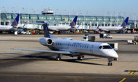 N13979 @ KORD - Taxi Chicago - by Ronald Barker
