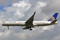 N14106 @ EGLL - Finals to 27R - by John Coates