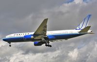N775UA @ EGLL - Finals to 27R - by John Coates