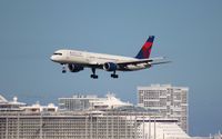 N530US @ FLL - Delta 757-200 - by Florida Metal