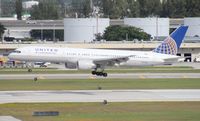N573UA @ FLL - United 757-200 - by Florida Metal