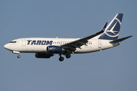 YR-BGH @ LOWW - Tarom B737 - by Thomas Ranner