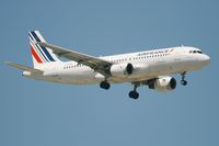 F-GFKV @ LFPG - Airbus A320-211, Landing Rwy 08R, Roissy Charles De Gaulle Airport (LFPG-CDG) - by Yves-Q