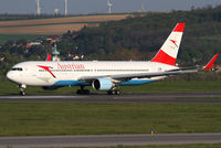 OE-LAE @ LOWW - Austrian B767 - by Thomas Ranner