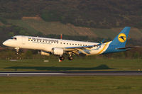 UR-EMB @ LOWW - Ukraine International Emb190 - by Thomas Ranner