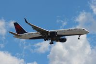 N648DL @ DTW - Delta 757-200 - by Florida Metal