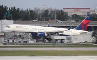 N650DL @ FLL - Delta 757-200 - by Florida Metal