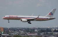 N674AN @ MIA - American 757-200 - by Florida Metal