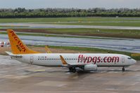 TC-CPD @ EDDL - Leaving apron for taxi to rwy 26L.. - by Holger Zengler